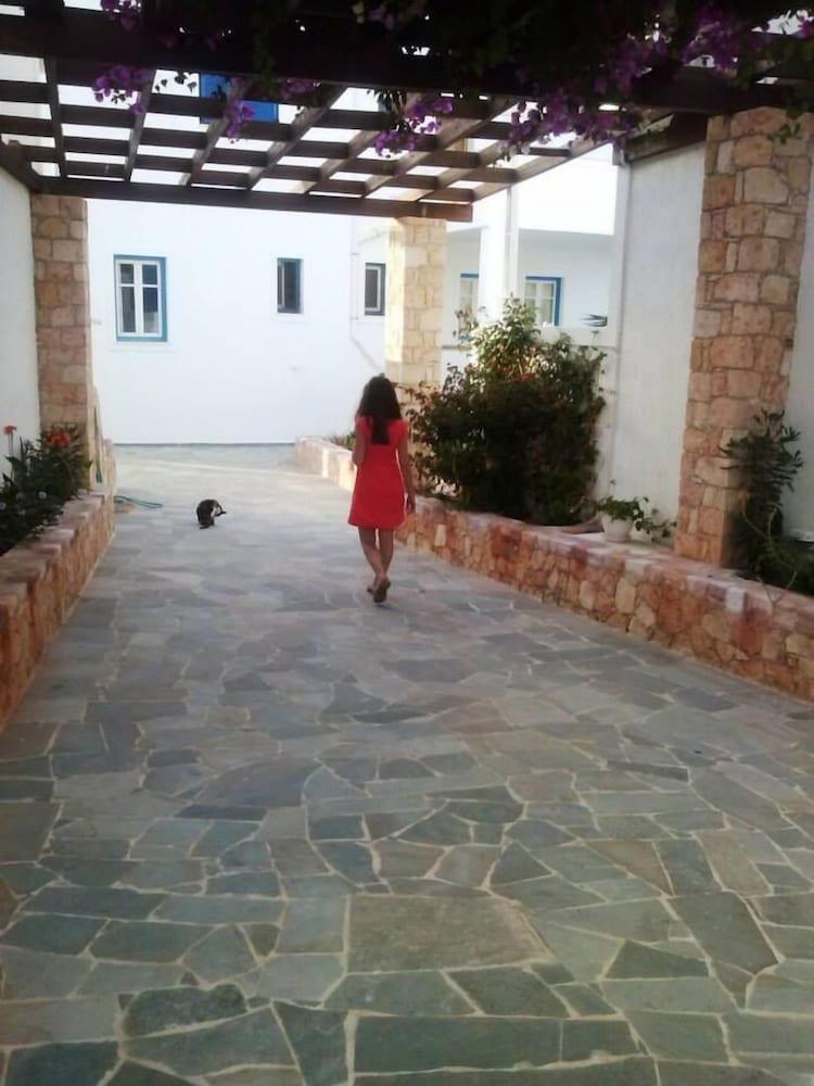 Hotel Glaronissia Rooms&Suites Pollonia Exterior foto